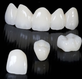 Răng sứ Emax