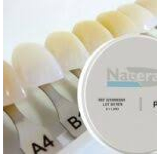 Răng sứ Nacera Q3